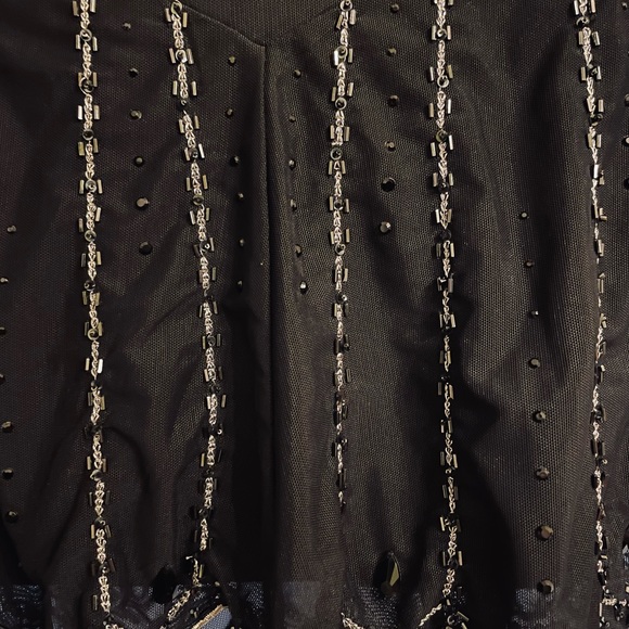 Sparkle and shine in Silver Beaded Black Skirt, Sz 10, Side Zip, Vintage EXPRESS - Picture 9 of 16